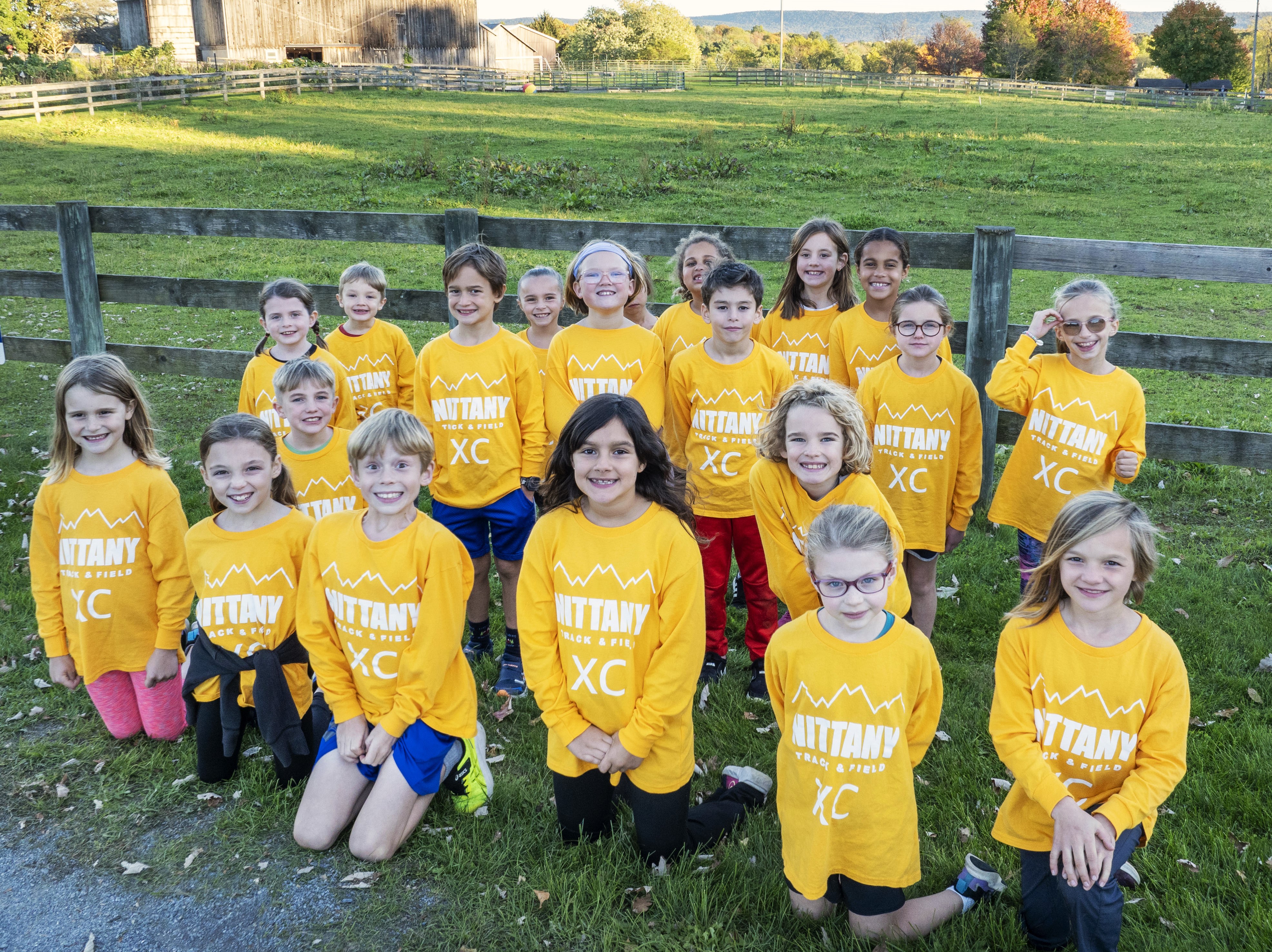 8 and under runners group